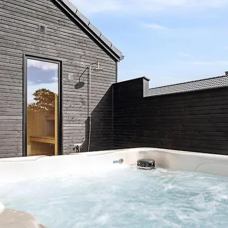 Feriehus Amazing In With Sauna