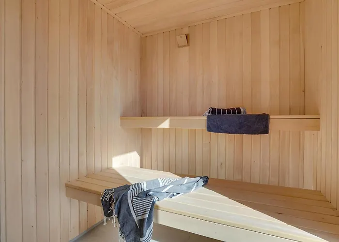 Amazing In With Sauna Casa de Férias Idestrup